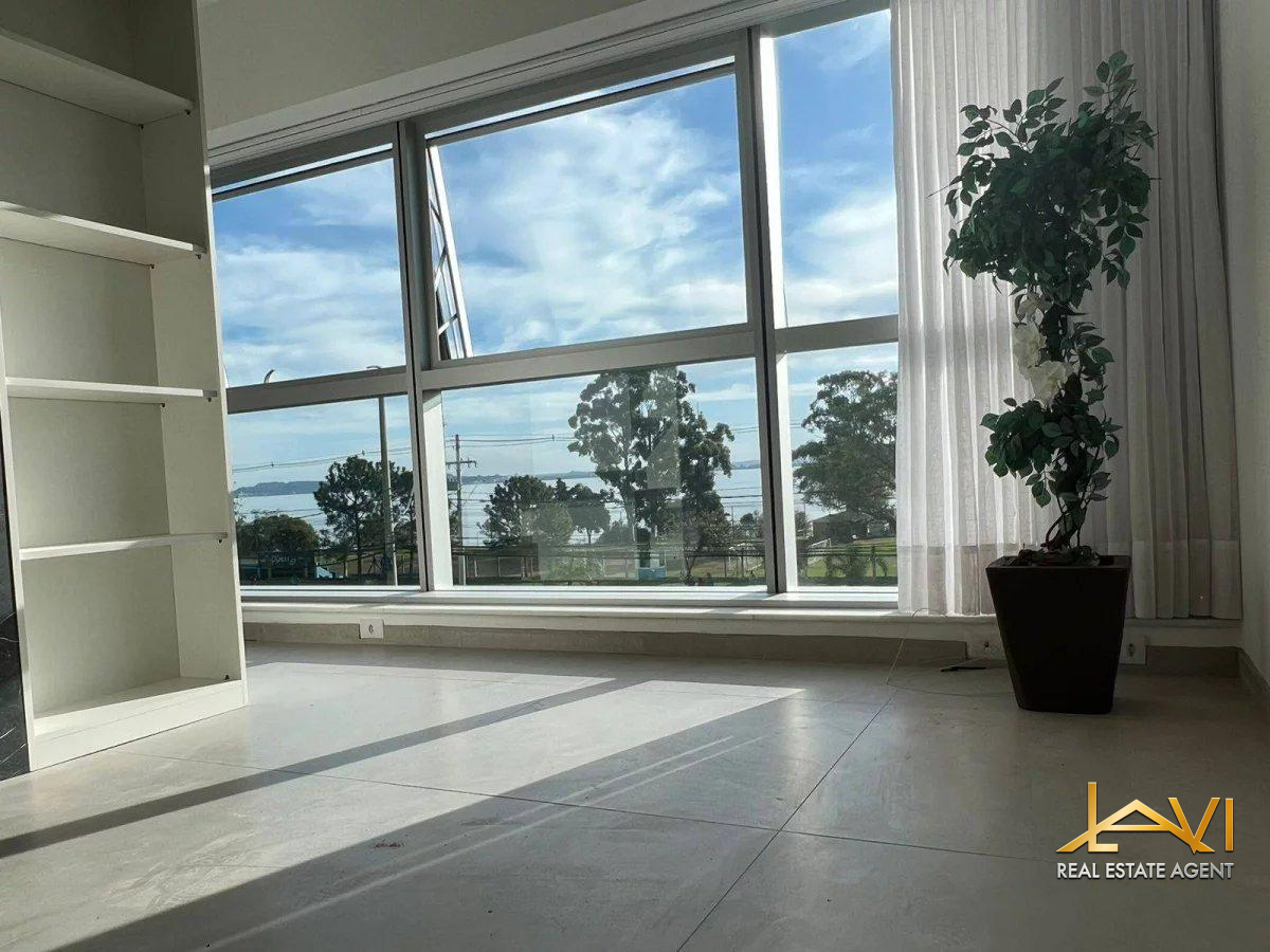Apartamento amplo com 1 quarto, 43m², bairro Cristal